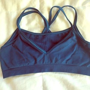 Gap body seamless sports bra